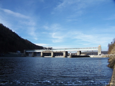 Štěchovická přehrada - vodní elektrárna